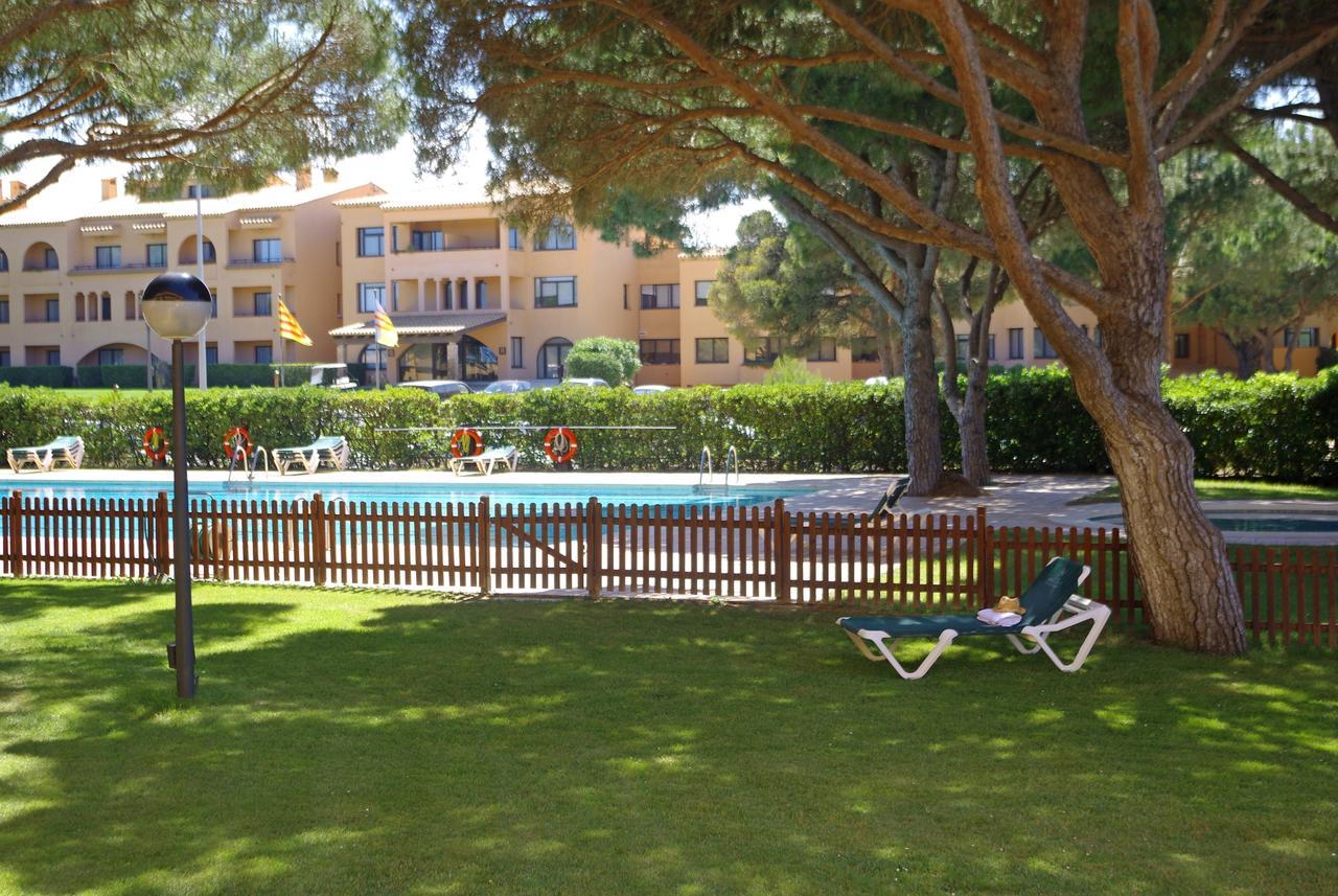 Apartaments Beach & Golf Resort Pals Luaran gambar